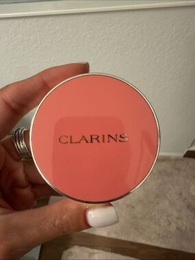 Clarins Coral-Peach Round Makeup Compact